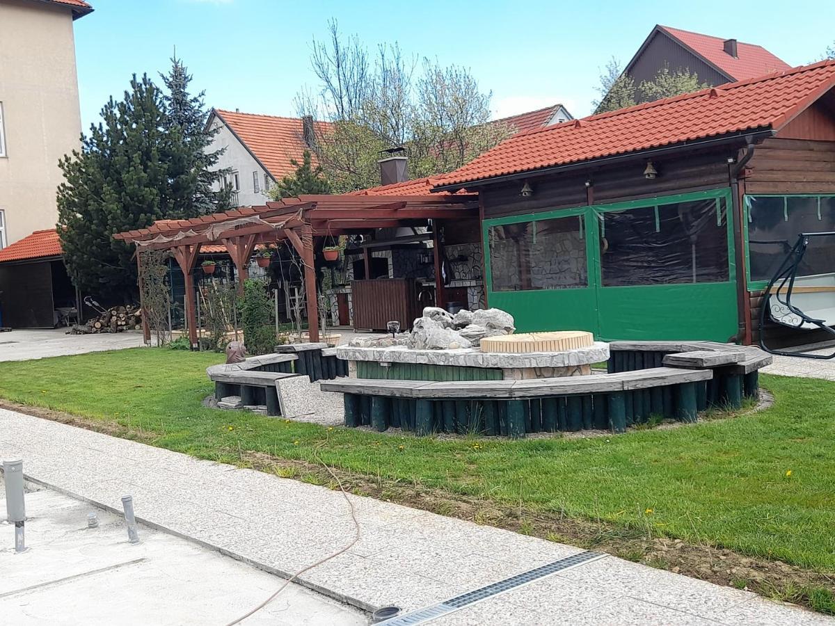 Apartments And Rooms Kod Eli Ravna Gora Exterior photo