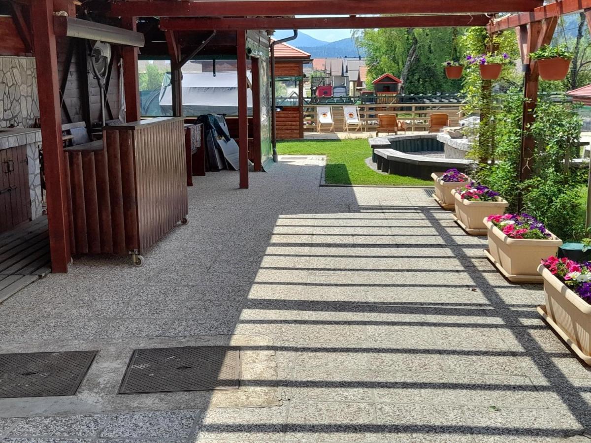 Apartments And Rooms Kod Eli Ravna Gora Exterior photo